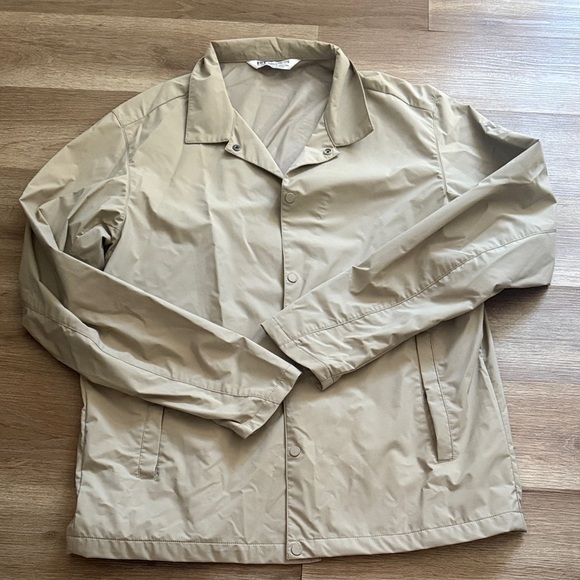 Helly Hansen Windbreaker - Picture 1 of 10